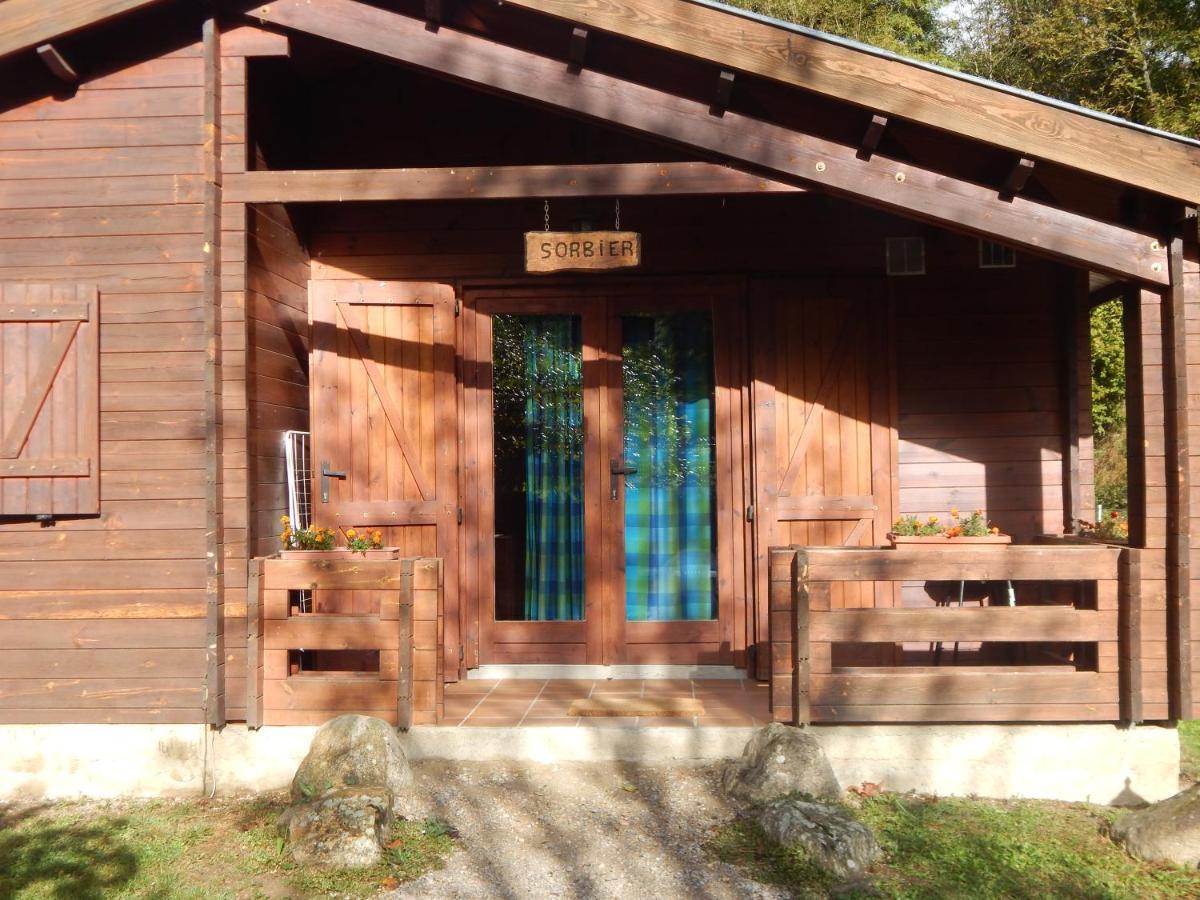 Les Chalets De Montorgueil Saurat Exteriér fotografie